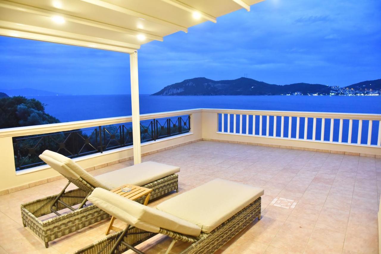 Palio Suites PalaiónTsiflíkion Exterior foto
