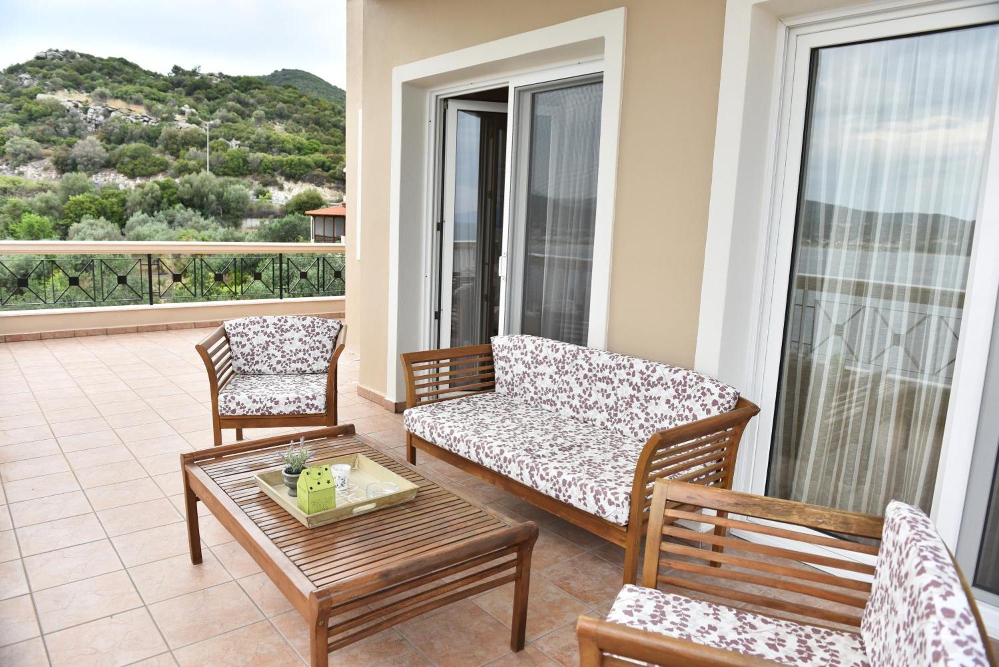 Palio Suites PalaiónTsiflíkion Exterior foto